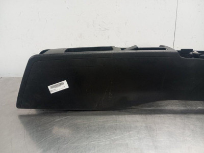 APOYABRAZOS CENTRAL, AUDI, A3 (8P1)