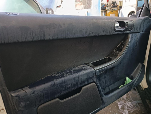 AUDI A3 (8L) — vehículo donante para recambios 