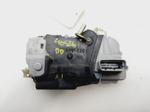 CERRADURA PUERTA DELANTERA DERECHA Citroen XSARA PICASSO 