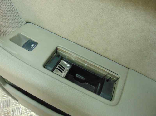GUARNECIDO PUERTA TRASERA DERECHA Audi A6 BERLINA (4F2) 