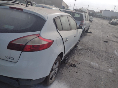 TAPA EXTERIOR COMBUSTIBLE