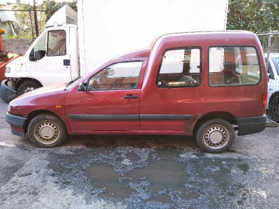 SEAT INCA (6K9)