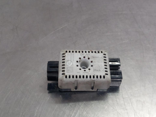  BASE DE ANTENA SEAT LEON ST 5F8 