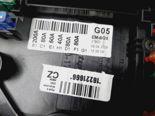 CAJA RELES / FUSIBLES VOLKSWAGEN GOLF V (1K1)(10.2003) 