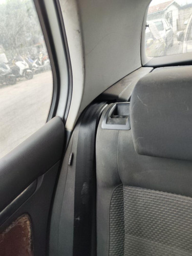 CINTURON SEGURIDAD TRASERO DERECHO Volkswagen GOLF V (1K1)(10.2003) 