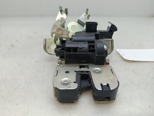 CERRADURA MALETERO / PORTON Audi A1 SPORTBACK (8XA) 