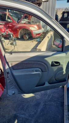 DACIA LOGAN 1