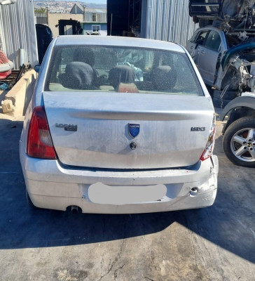 DACIA LOGAN 1