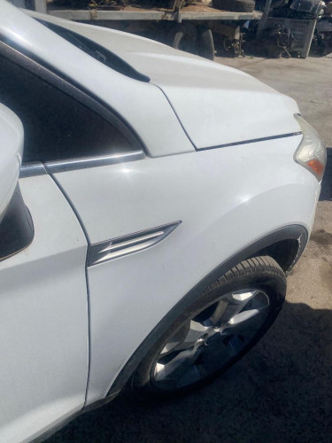 ALETA DELANTERA DERECHA Ford KUGA (CBV) 