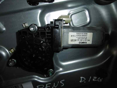 ELEVALUNAS DELANTERO IZQUIERDO, KIA, CARENS (UN)