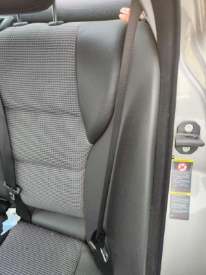 CINTURON SEGURIDAD TRASERO IZQUIERDO