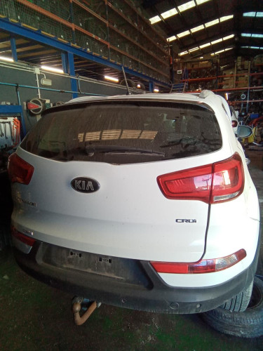 KIA SPORTAGE (SL) — автомобиль-донор на запчасти 