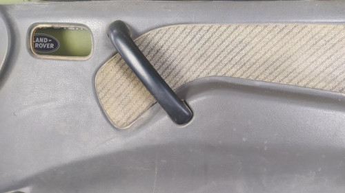 GUARNECIDO PUERTA DELANTERA DERECHA Nissan TERRANO II (R20) 
