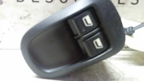 MANDO ELEVALUNAS DELANTERO IZQUIERDO Peugeot 206 