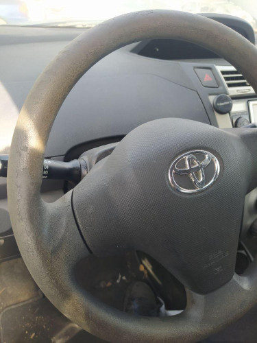 VOLANTE TOYOTA YARIS (KSP9/SCP9/NLP9) 