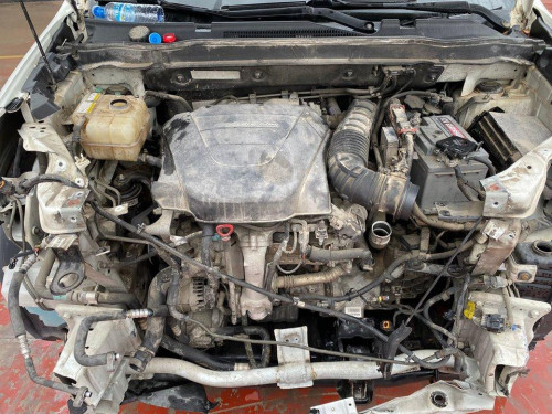 SSANGYONG KORANDO — vehículo donante para recambios 
