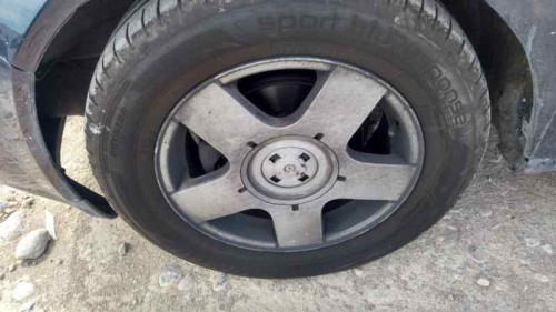 VOLKSWAGEN GOLF IV BERLINA (1J1)(10.1997) — vehículo donante para recambios 
