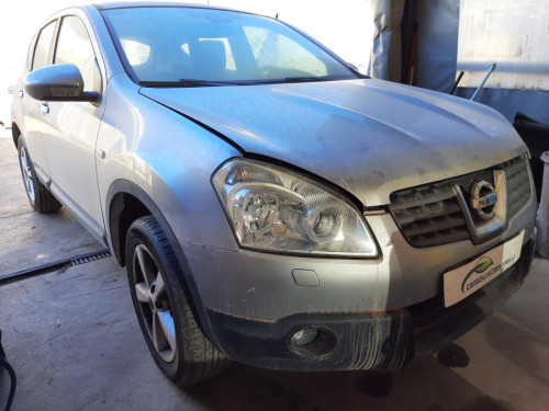 NISSAN QASHQAI (J10) — vehículo donante para recambios 