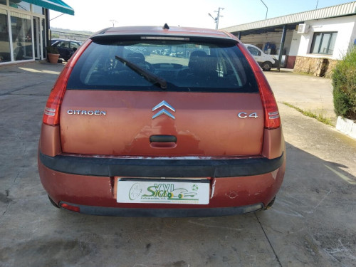 Citroen C4 Berlina (06.2004->) — Donor Vehicle for Used Parts 