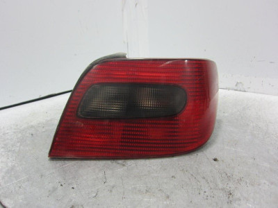 PILOTO TRASERO DERECHO