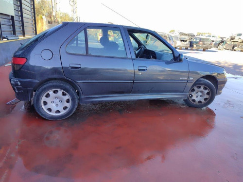 PEUGEOT 306 3/5 PT. / 4 PT. (S2) — vehículo donante para recambios 