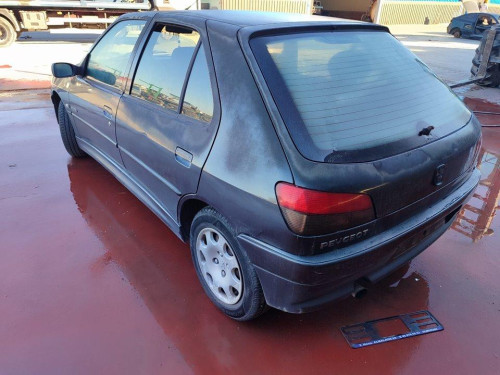 PEUGEOT 306 3/5 PT. / 4 PT. (S2) — vehículo donante para recambios 