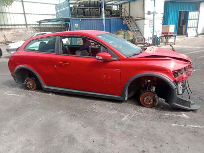 VOLVO C30