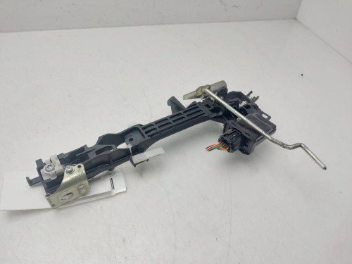 SOPORTE MANETA EXTERIOR DELANTERA DERECHA Lexus IS (DS2/IS2) 