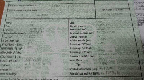 KIA SEPHIA II — vehículo donante para recambios 