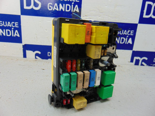 CAJA RELES / FUSIBLES CITROEN C4 CACTUS 