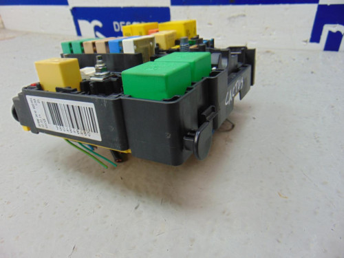  CAJA RELES / FUSIBLES CITROEN C4 CACTUS 