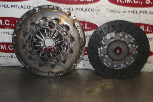 KIT EMBRAGUE TOYOTA RAV4 (A3) 