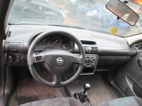  OPEL CORSA B 