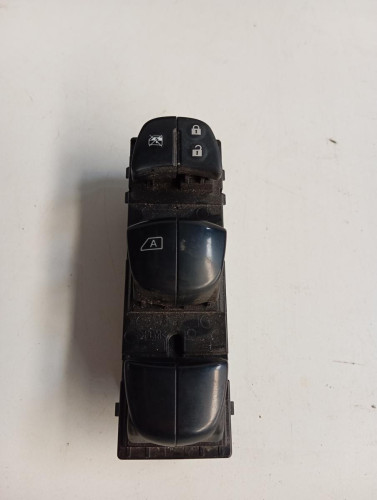  MANDO ELEVALUNAS DELANTERO IZQUIERDO Nissan X-TRAIL (T32) 