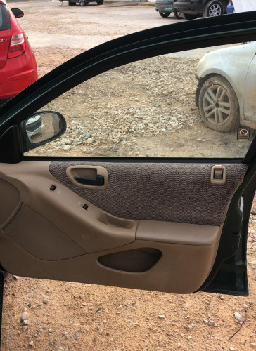 CHRYSLER STRATUS JA BERLINA — Donor Vehicle for Used Parts 