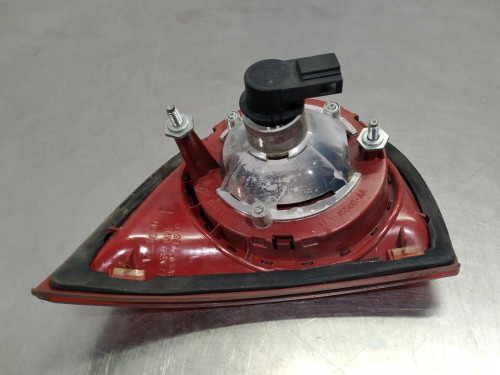  PILOTO TRASERO DERECHO INTERIOR Volkswagen GOLF V (1K1)(10.2003) 
