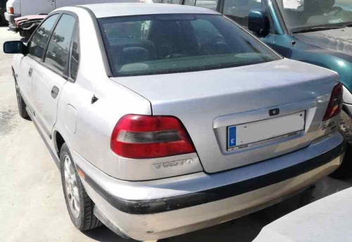 VOLVO S40 BERLINA — автомобиль-донор на запчасти 