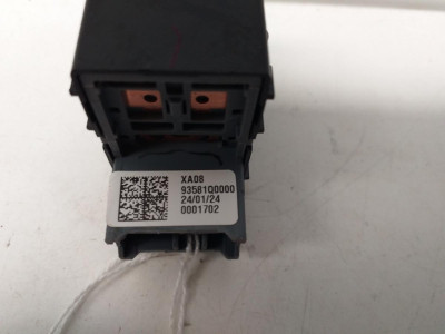 MANDO ELEVALUNAS DELANTERO DERECHO, HYUNDAI, BAYON