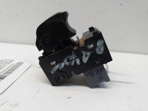  MANDO ELEVALUNAS DELANTERO DERECHO HYUNDAI BAYON 