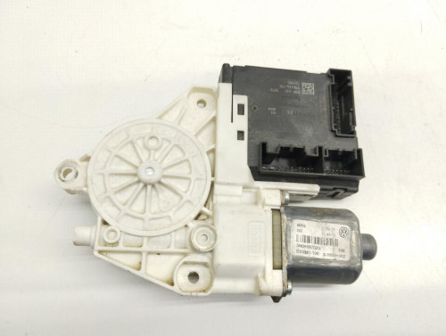 MOTOR ELEVALUNAS DELANTERO DERECHO Volkswagen TIGUAN (5N2) 