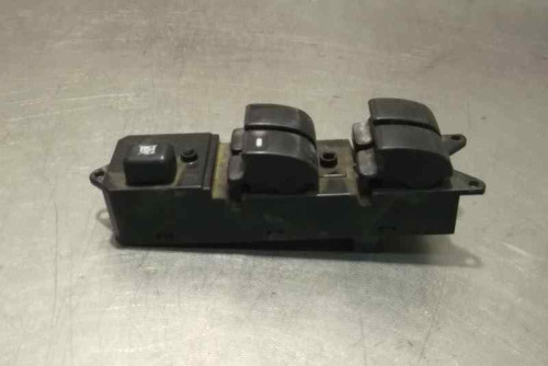 MANDO ELEVALUNAS DELANTERO IZQUIERDO Mitsubishi L200 (KA0/KB0) 