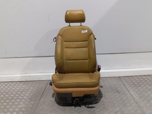  ASIENTO DELANTERO DERECHO 