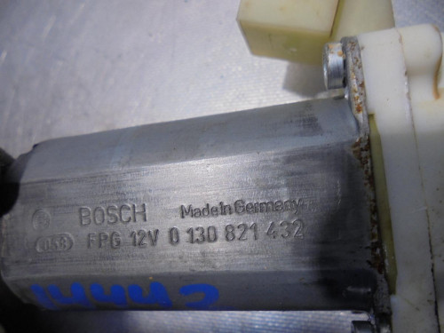  MOTOR ELEVALUNAS DELANTERO DERECHO Mercedes-Benz CLS (BM 219) 