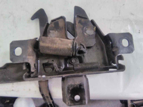 CERRADURA CAPO HYUNDAI TERRACAN (HP) 