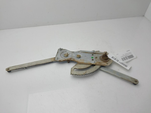 ELEVALUNAS DELANTERO DERECHO Citroen C 15 