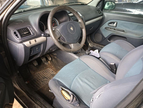 RENAULT CLIO II FASE II (B/CB0) — автомобиль-донор на запчасти 