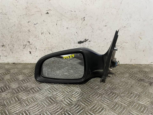 RETROVISOR IZQUIERDO 