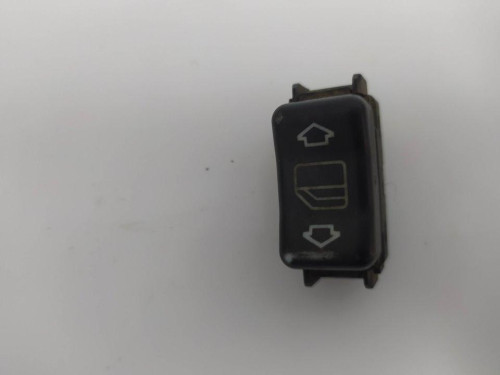  MANDO ELEVALUNAS TRASERO DERECHO Mercedes-Benz CLASE C (BM 202) BERLINA 