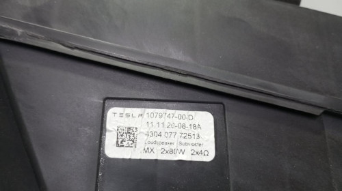 NO IDENTIFICADO TESLA MODEL 3 
