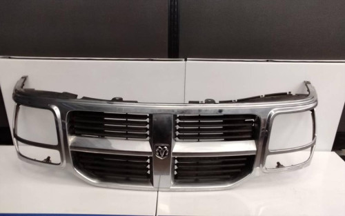 REJILLA DELANTERA DODGE NITRO (KA) 
